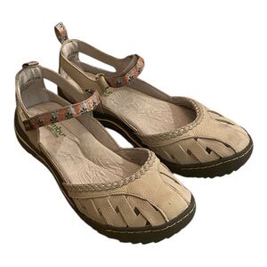 Jambu Apple Blossom Mary Jane Flats 
Size 8